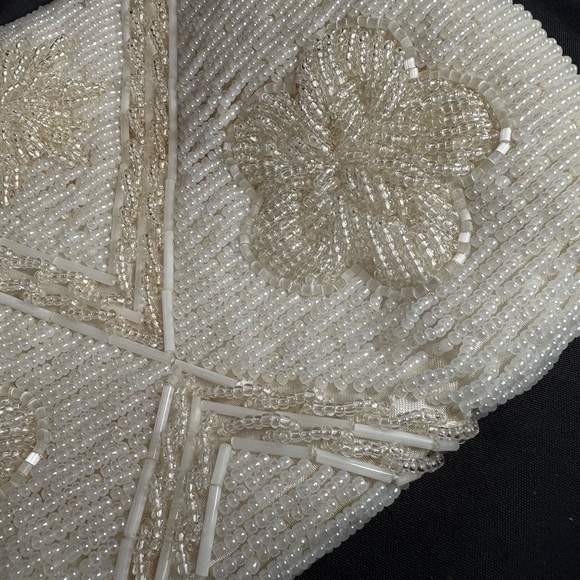 Vtg cream beaded bag - Picture 8 of 9